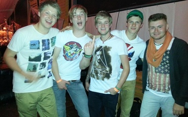 Flutlicht_musik Flutlicht_musik