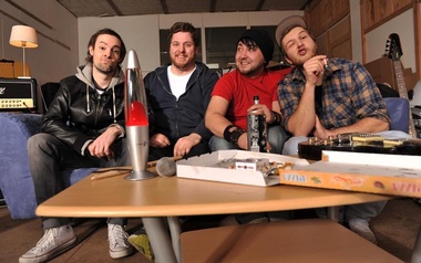 Strichpunkt Strichpunkt