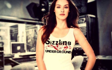 Sizzling-Underground Sizzling-Underground