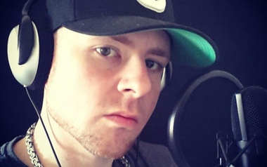 Gandhi Van Damme Gandhi Van Damme