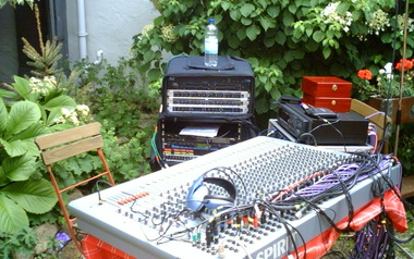 Die Trümmer des Schweigens Die Trümmer des Schweigens