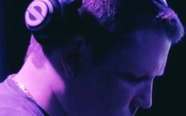 Chris Weihrauch Chris Weihrauch