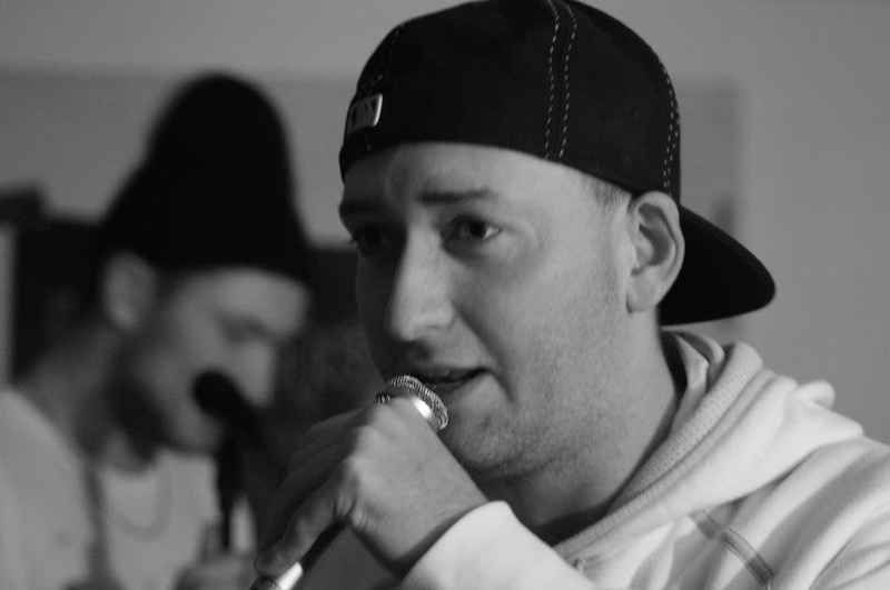 Silla-Vie - Es geht nur um die Musik feat. Atek