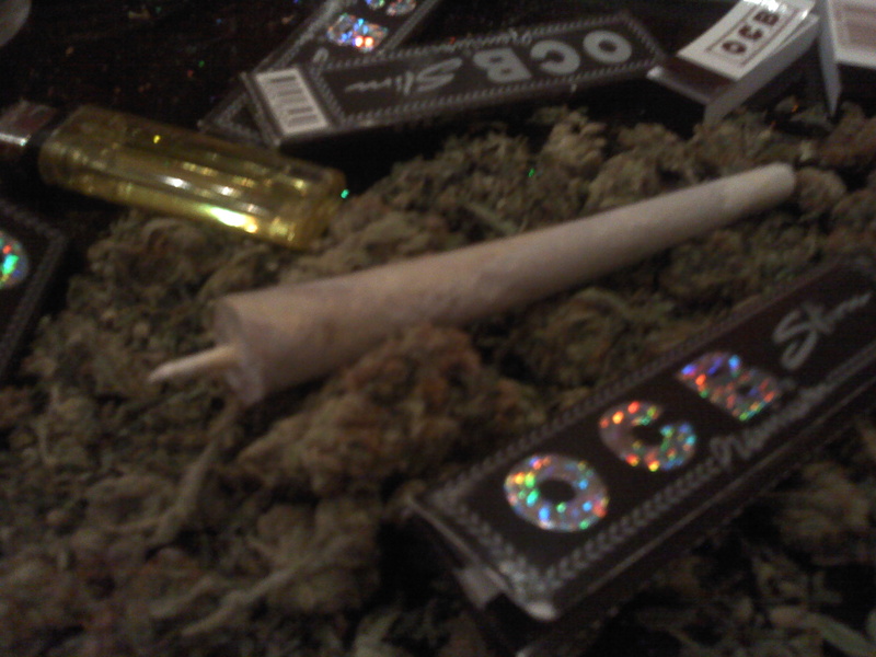 GmA*Gangster mit Anstand* - Pass Me The Weed