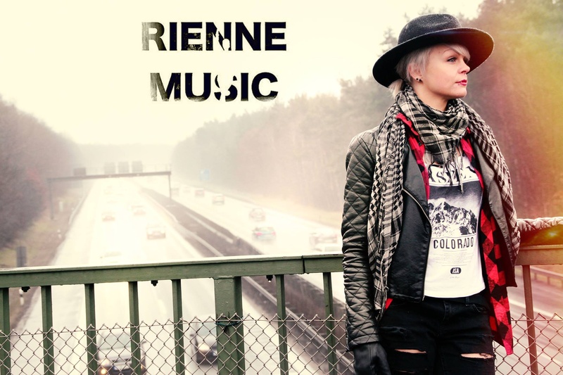 StamedMusic - Rienne - Es Ist Zeit ( Produced by Stamed)