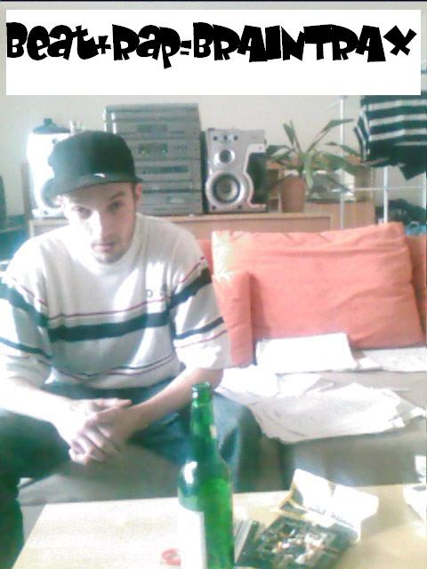 MC Brain - Textpapier