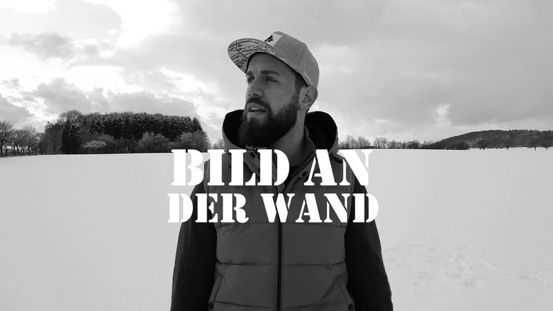 Lennis - LNRT - Bild an der Wand
