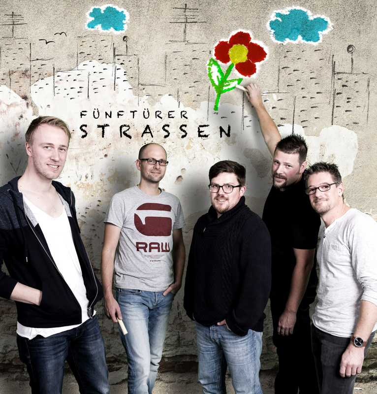 fünftürer - Vorhang auf