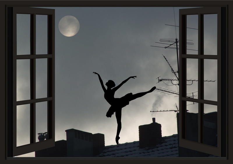 Spacea - Dancing Ballerina in the moonlight