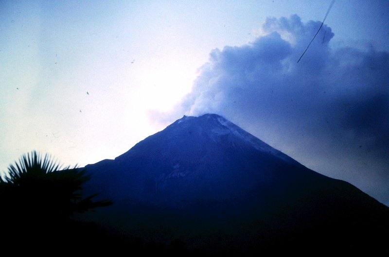 ra-live - The Eruption of Merapi Volcano