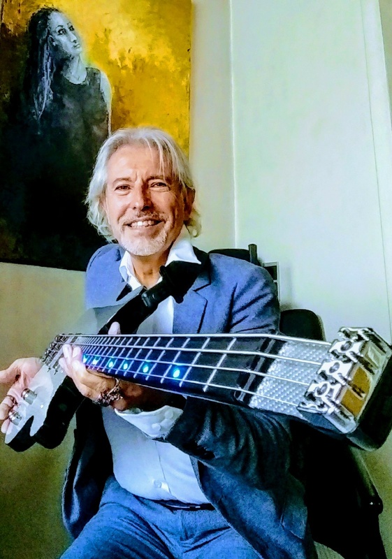 ROBS BASS CAFE! - Bottoms Up (Bass In Ya Face 2020)