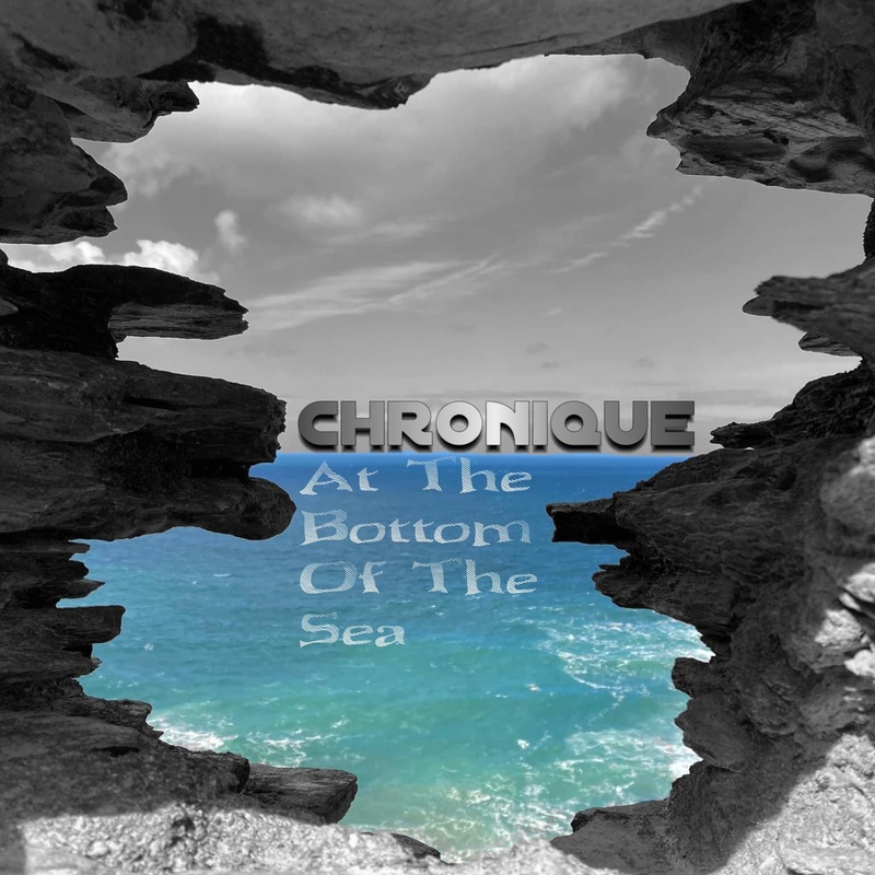 Chronique - At The Bottom Of The Sea