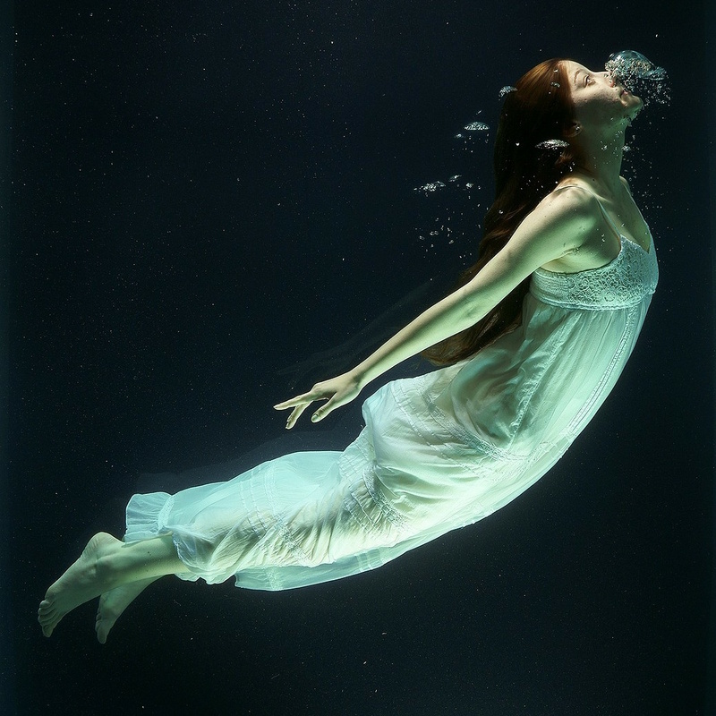 Tasukete Music - Queen of the Sirens